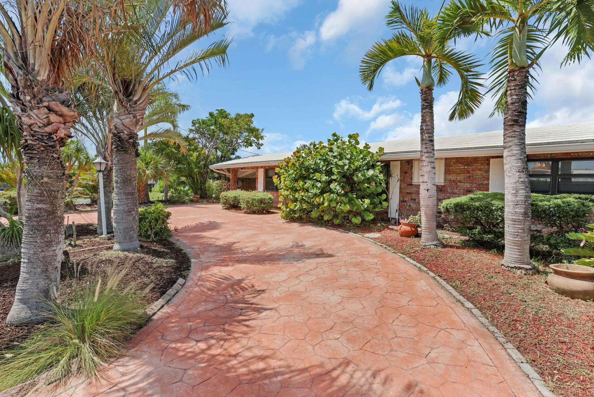 1701 NE 63rd Court