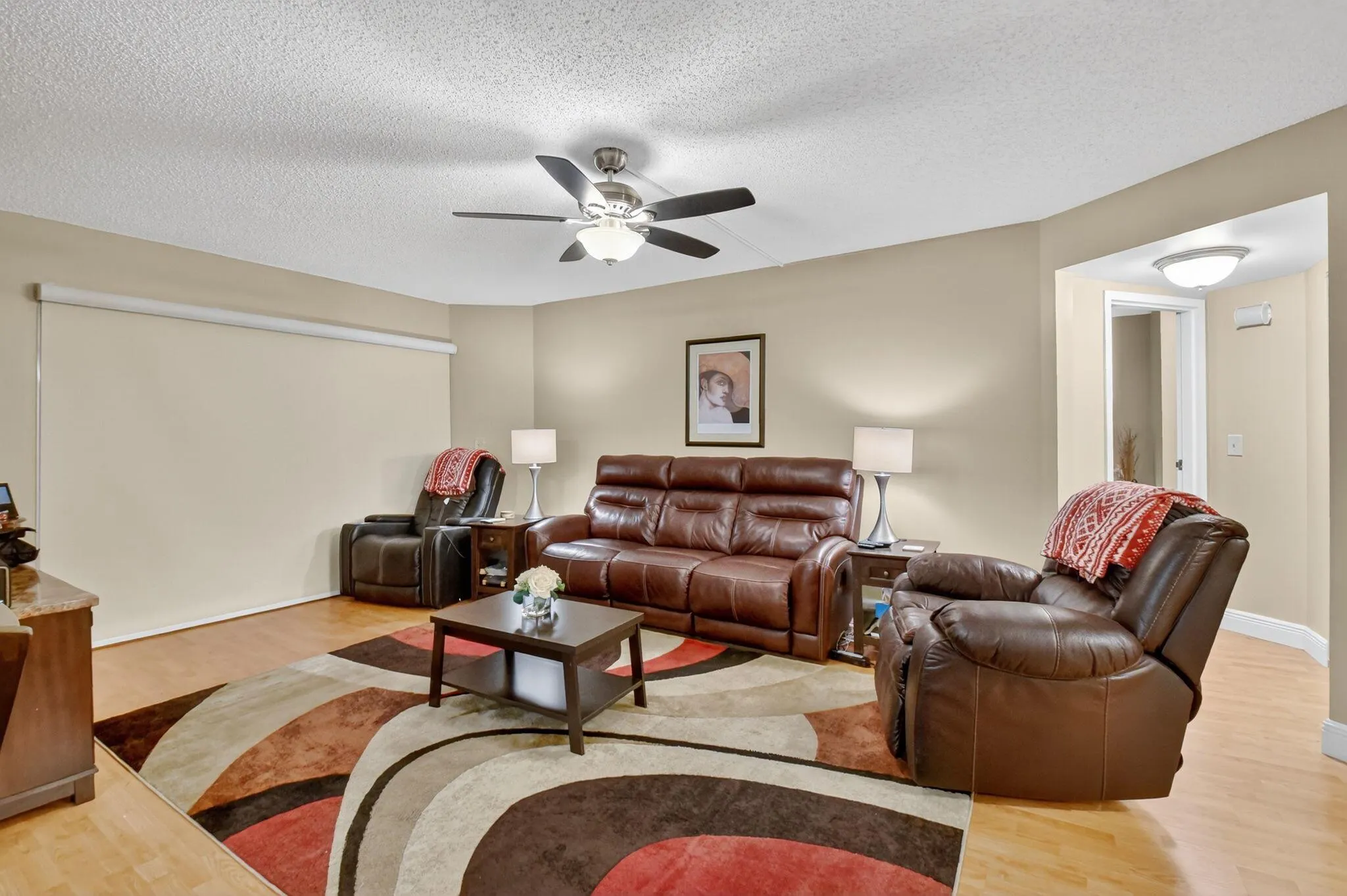 3871 Via Poinciana, #404
