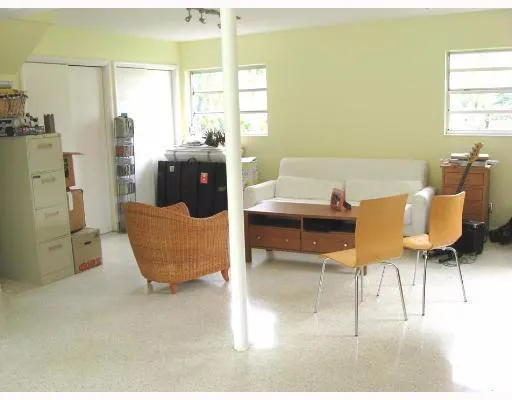 1100 SW 5th Street