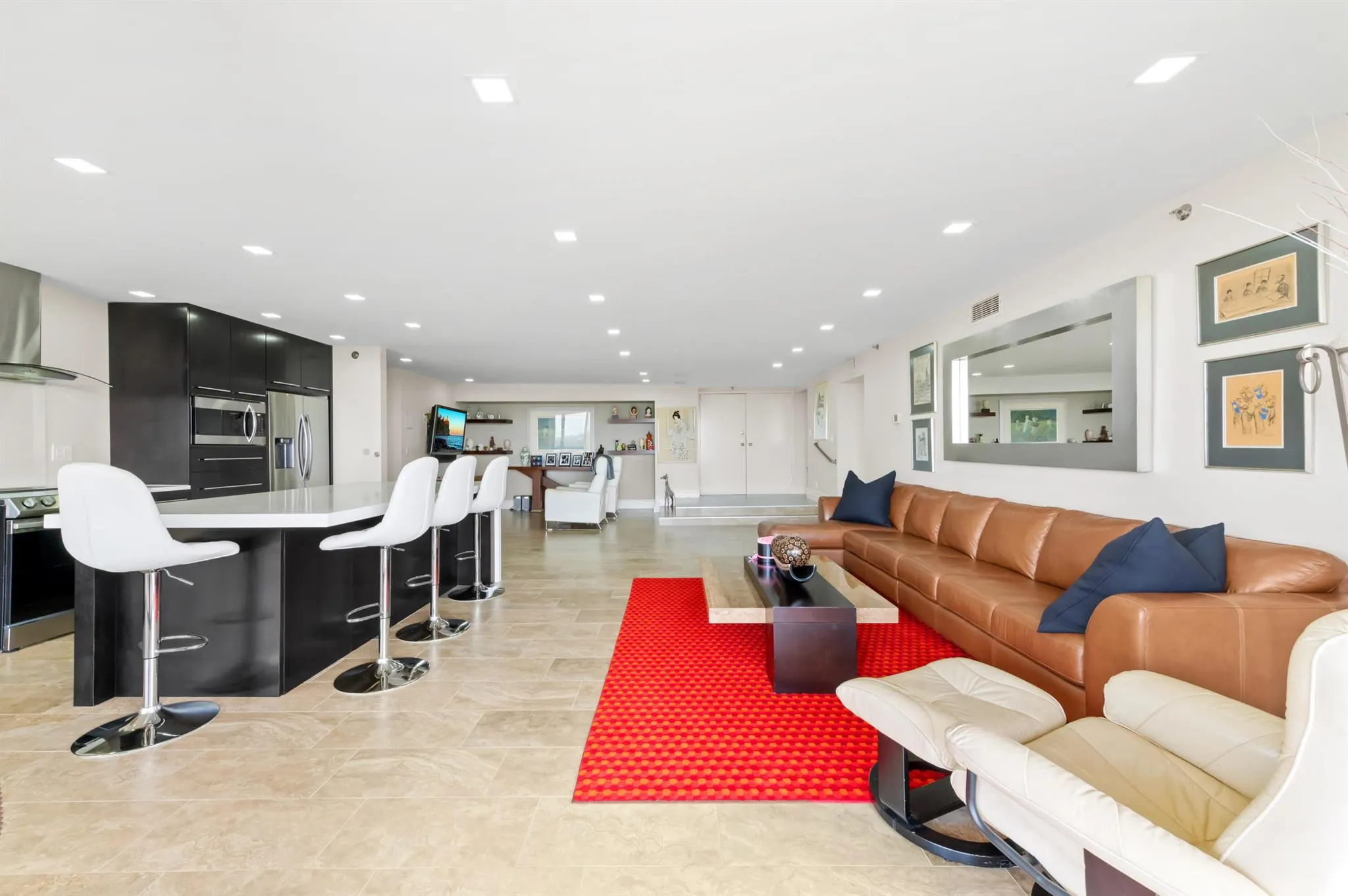 1900 Consulate Place, #1005