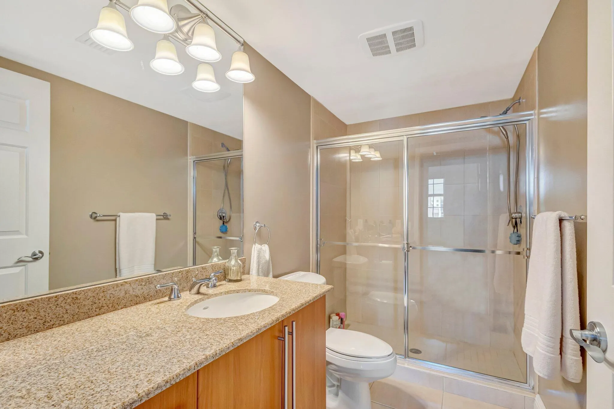610 Clematis Street, #400 & 402