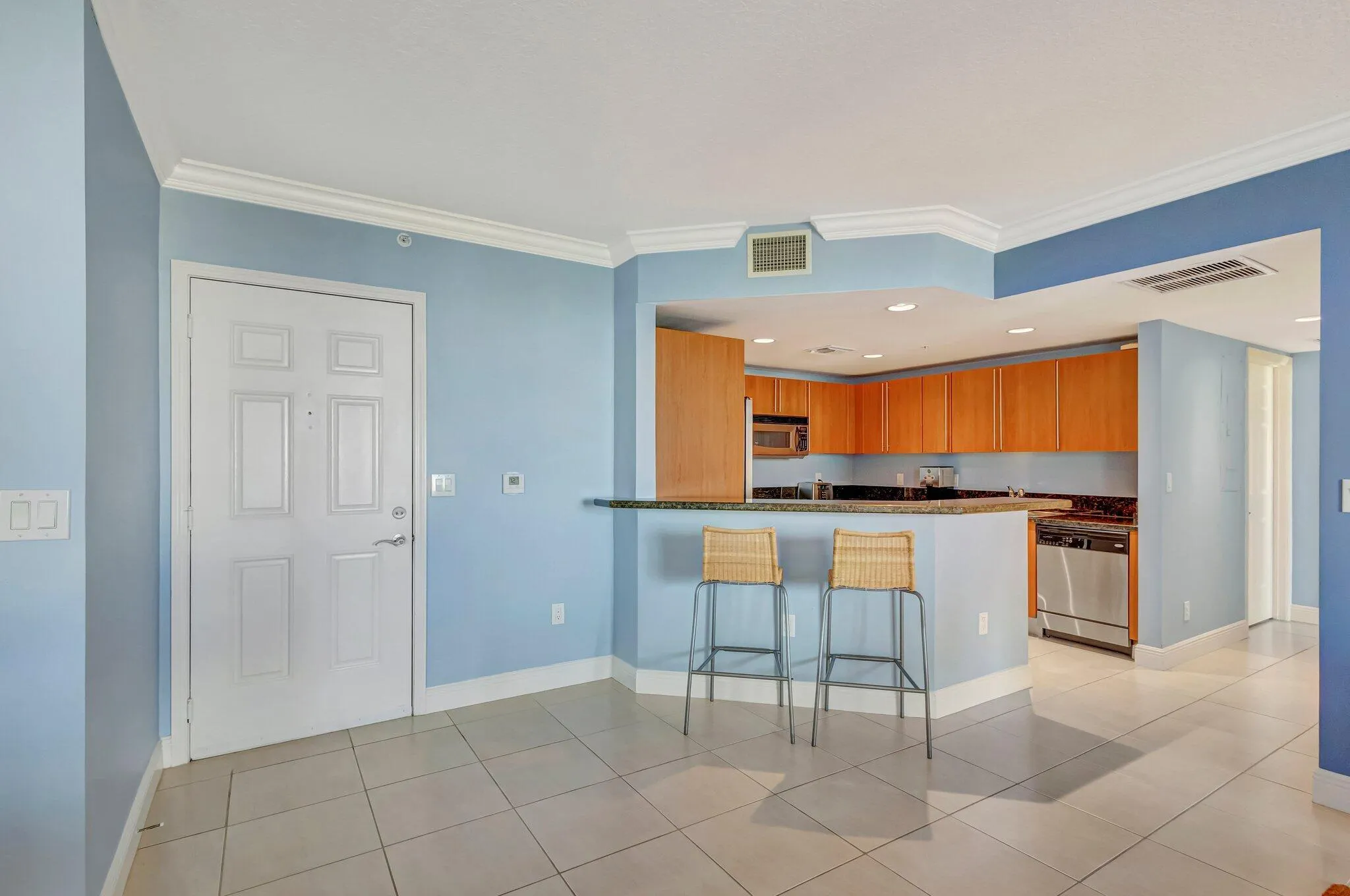 610 Clematis Street, #400 & 402