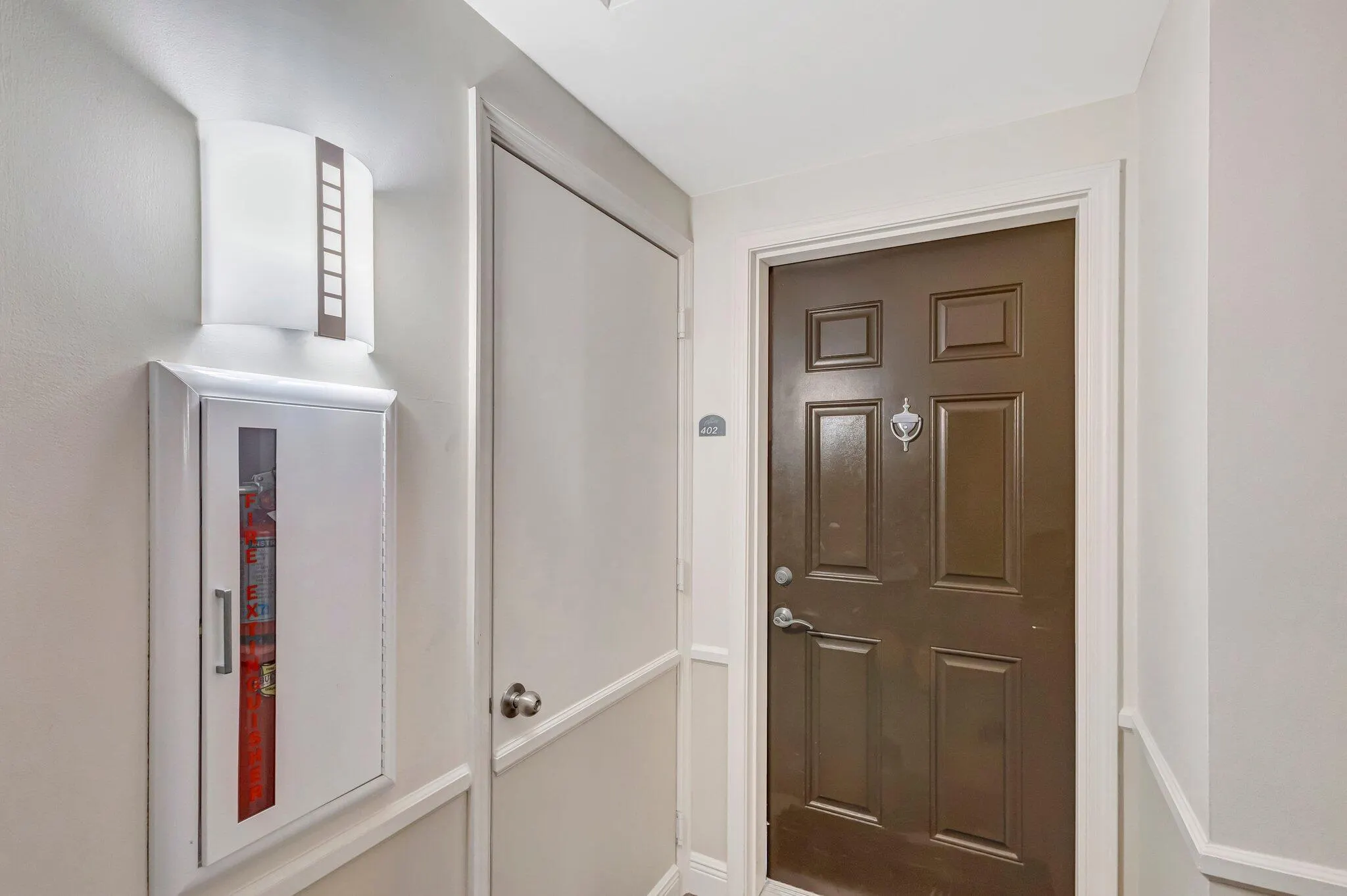 610 Clematis Street, #400 & 402