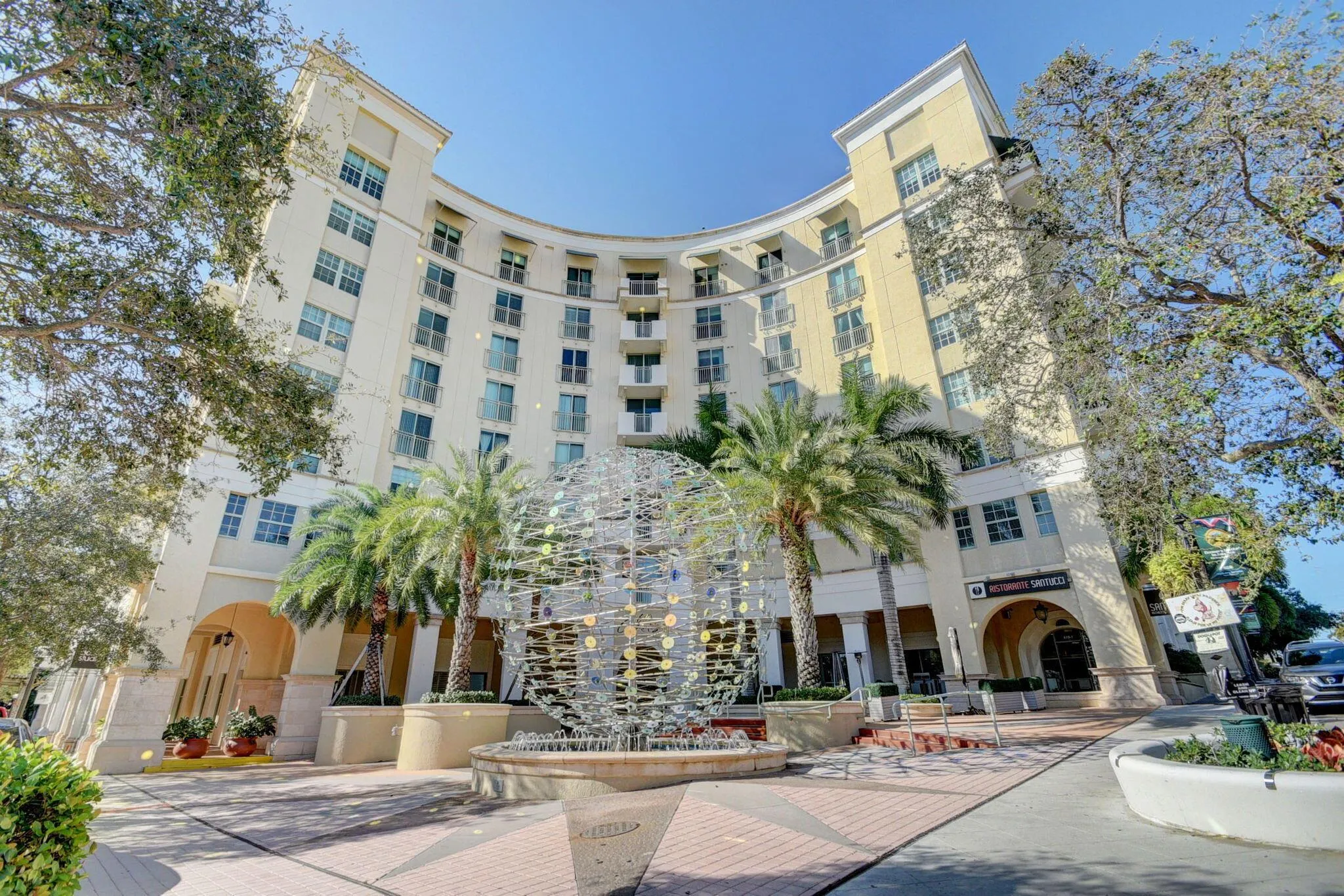 610 Clematis Street, #400 & 402