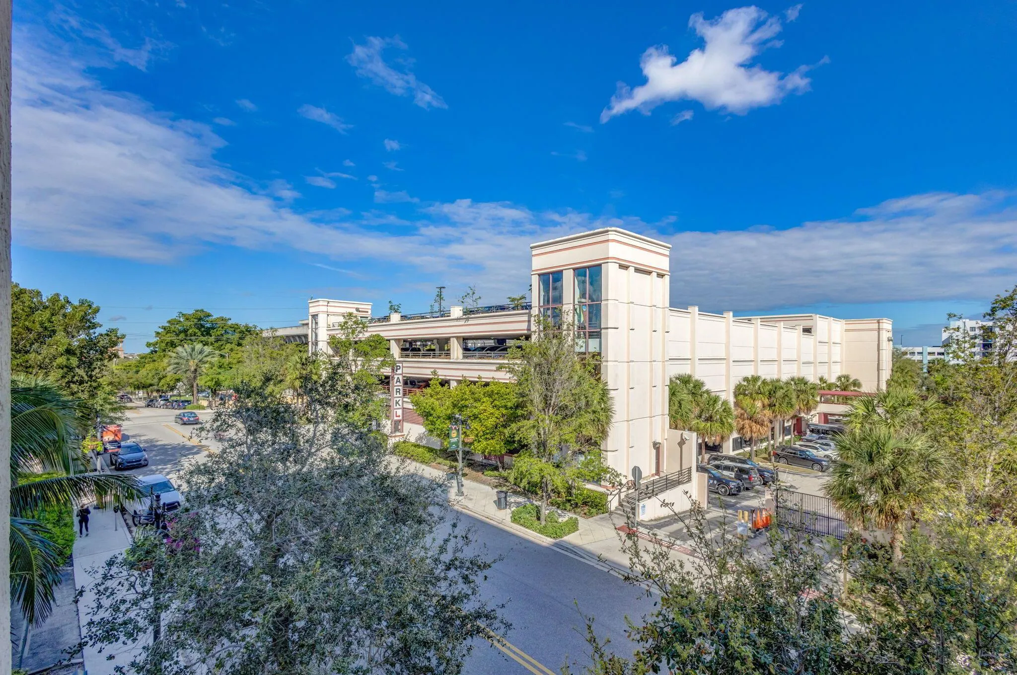 610 Clematis Street, #400 & 402