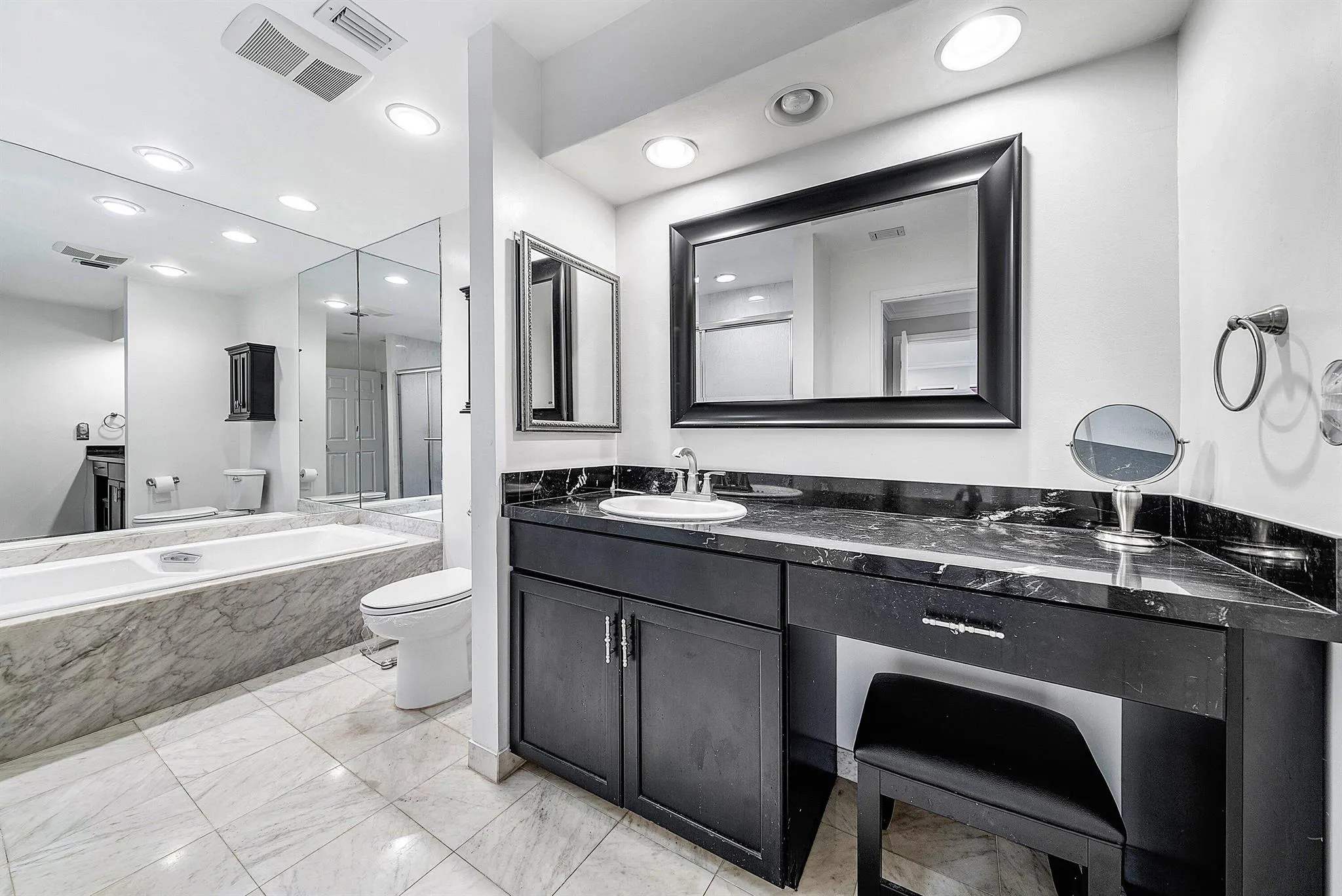 23 Eastgate Drive, #C