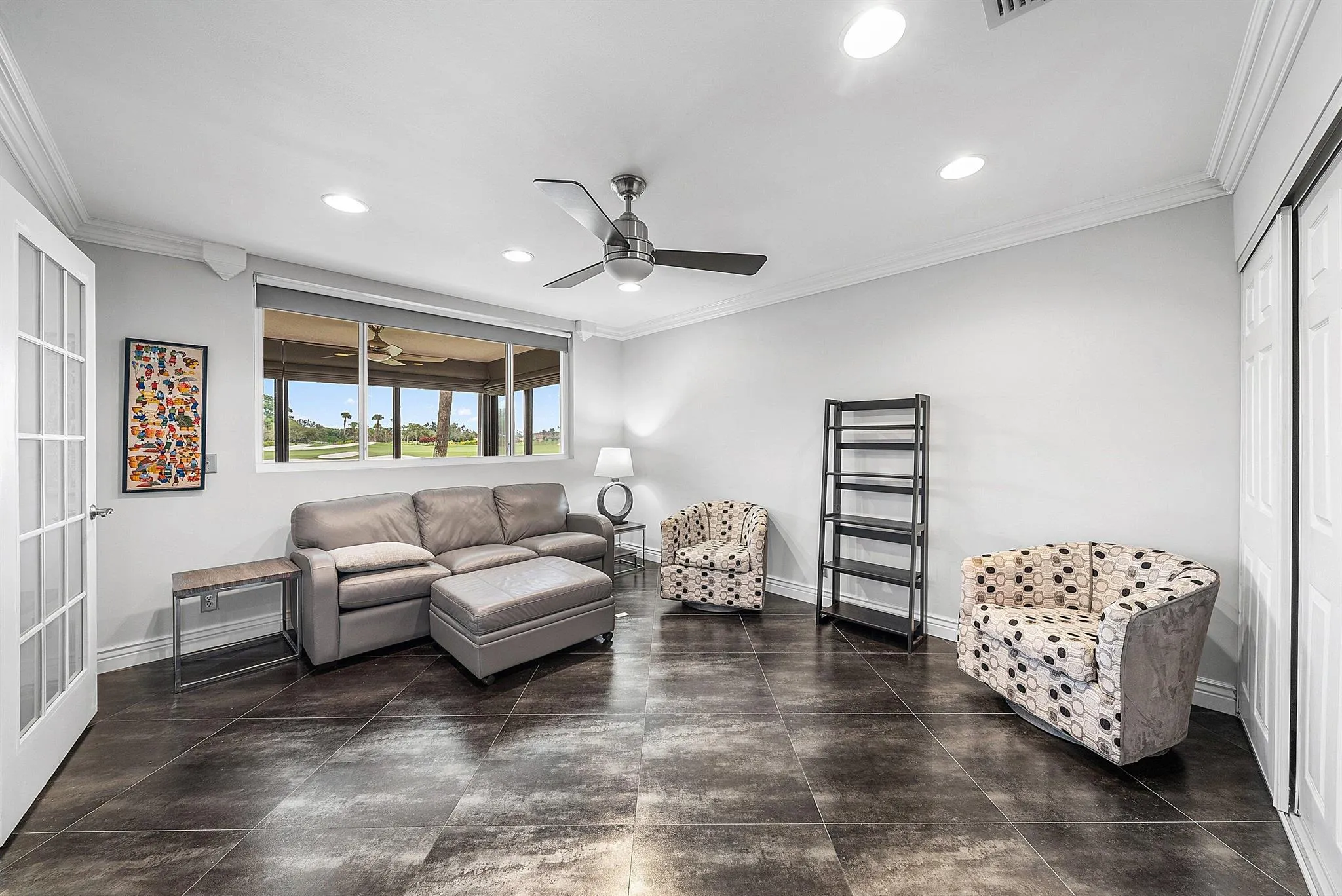 23 Eastgate Drive, #C