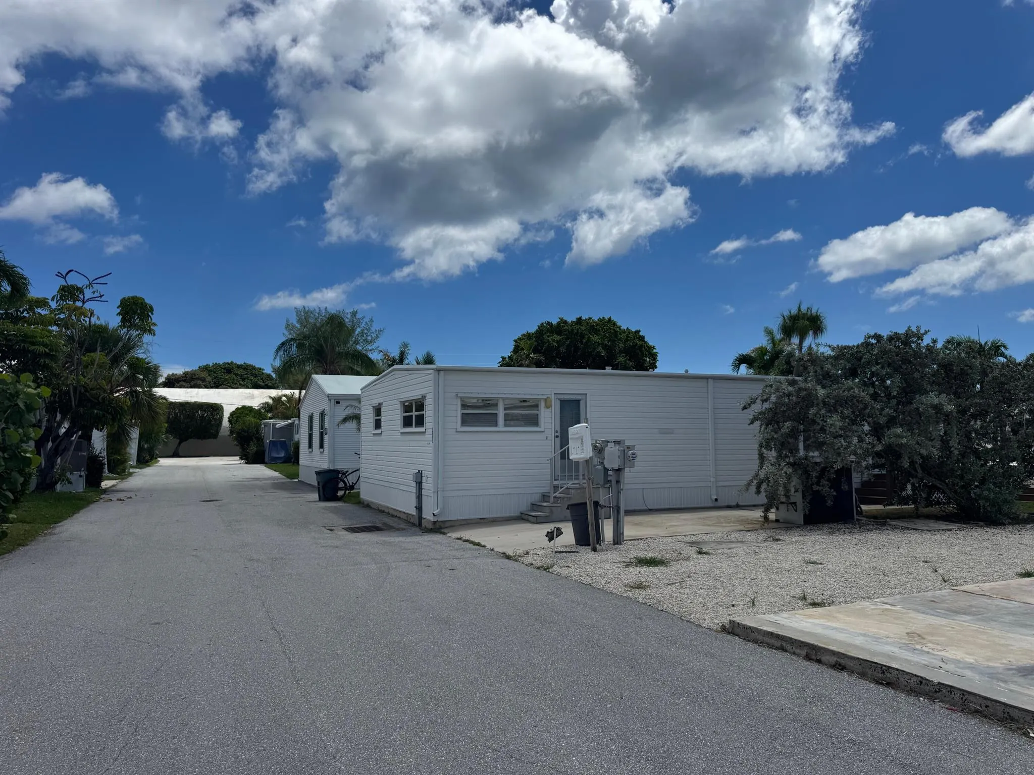 205 S Ibis Drive, #R