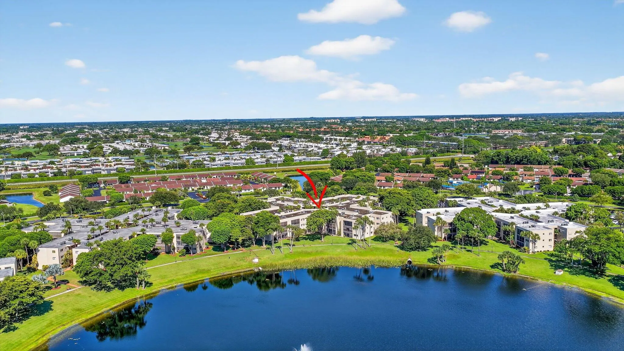 5220 Las Verdes Circle, #304