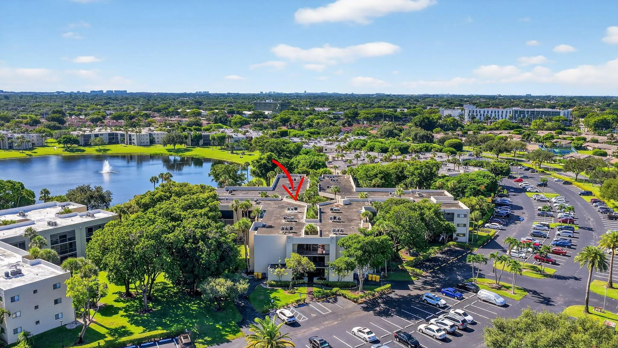 5220 Las Verdes Circle, #304