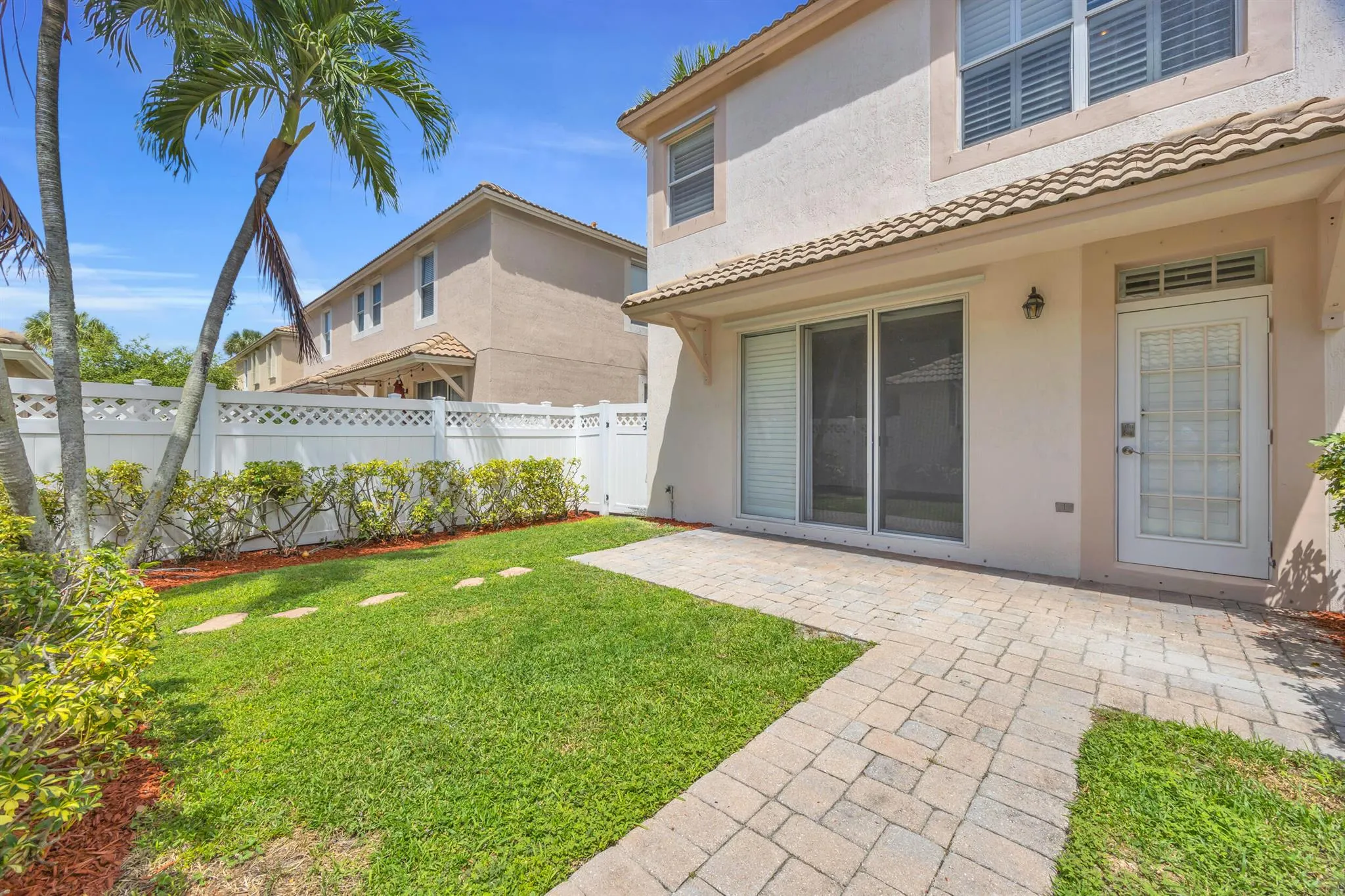 8058 Murano Circle