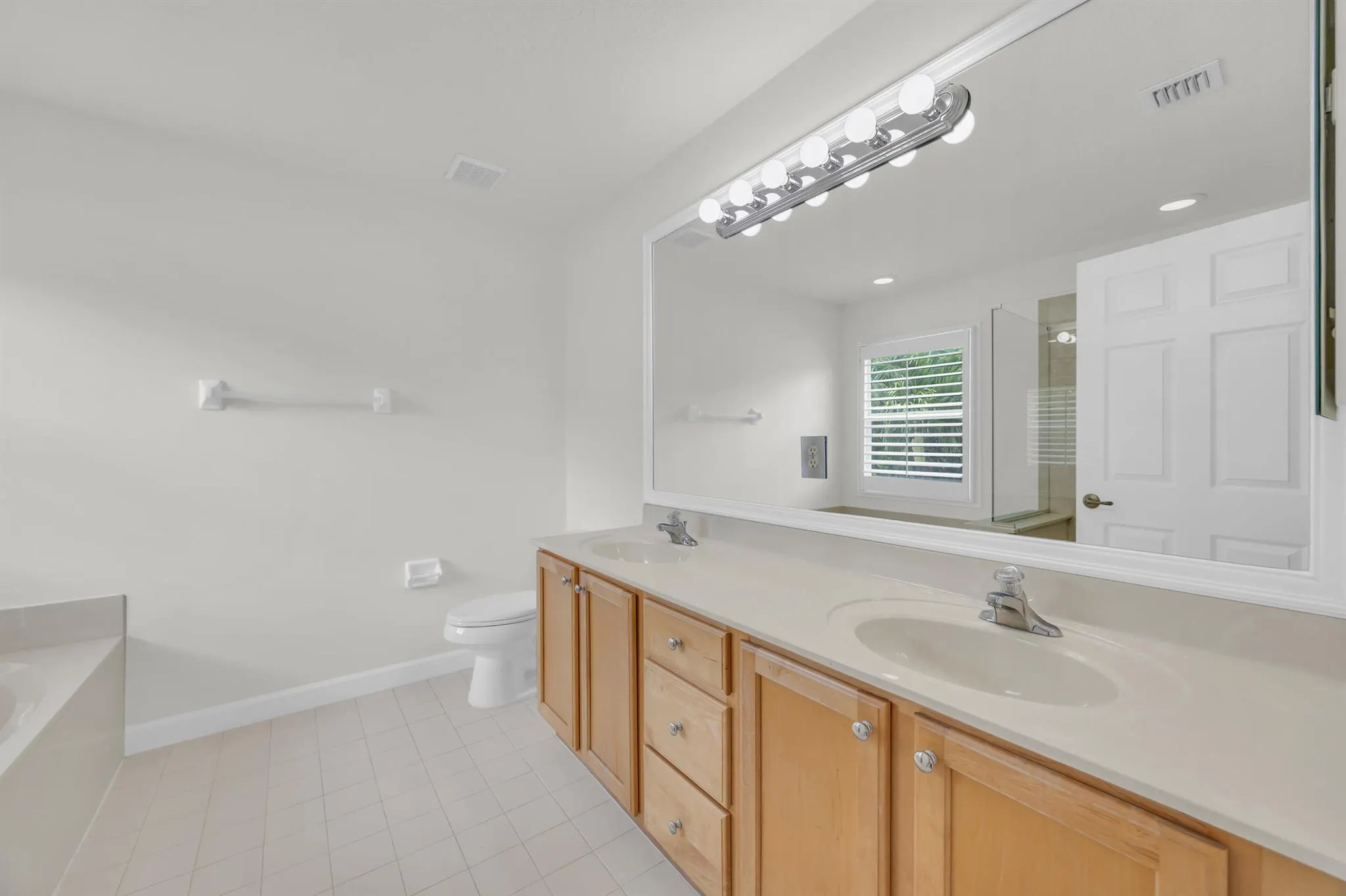 8058 Murano Circle
