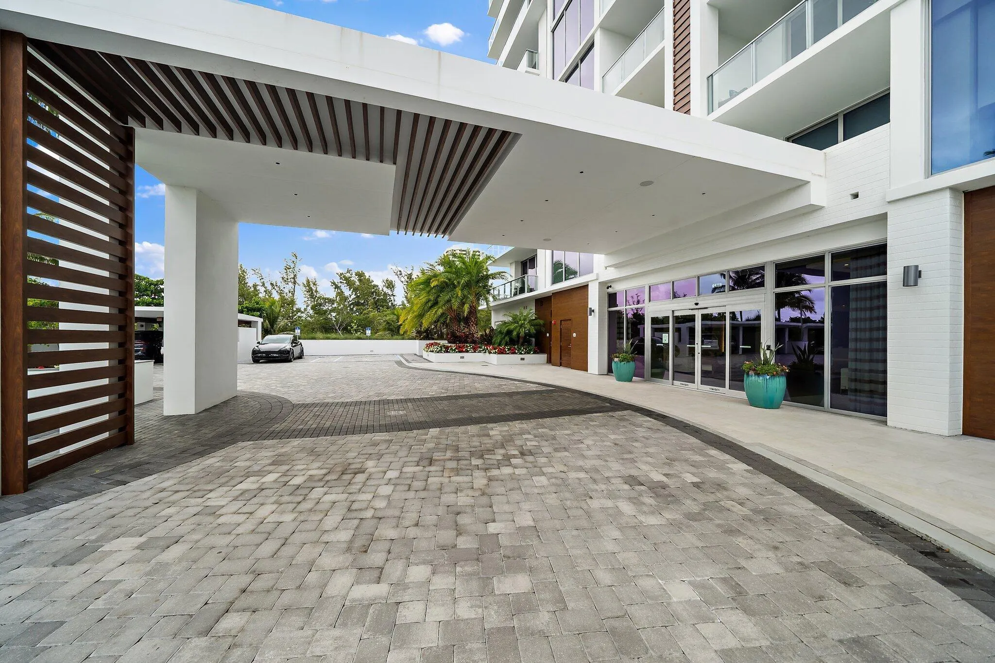 5000 N Ocean Drive, #1003