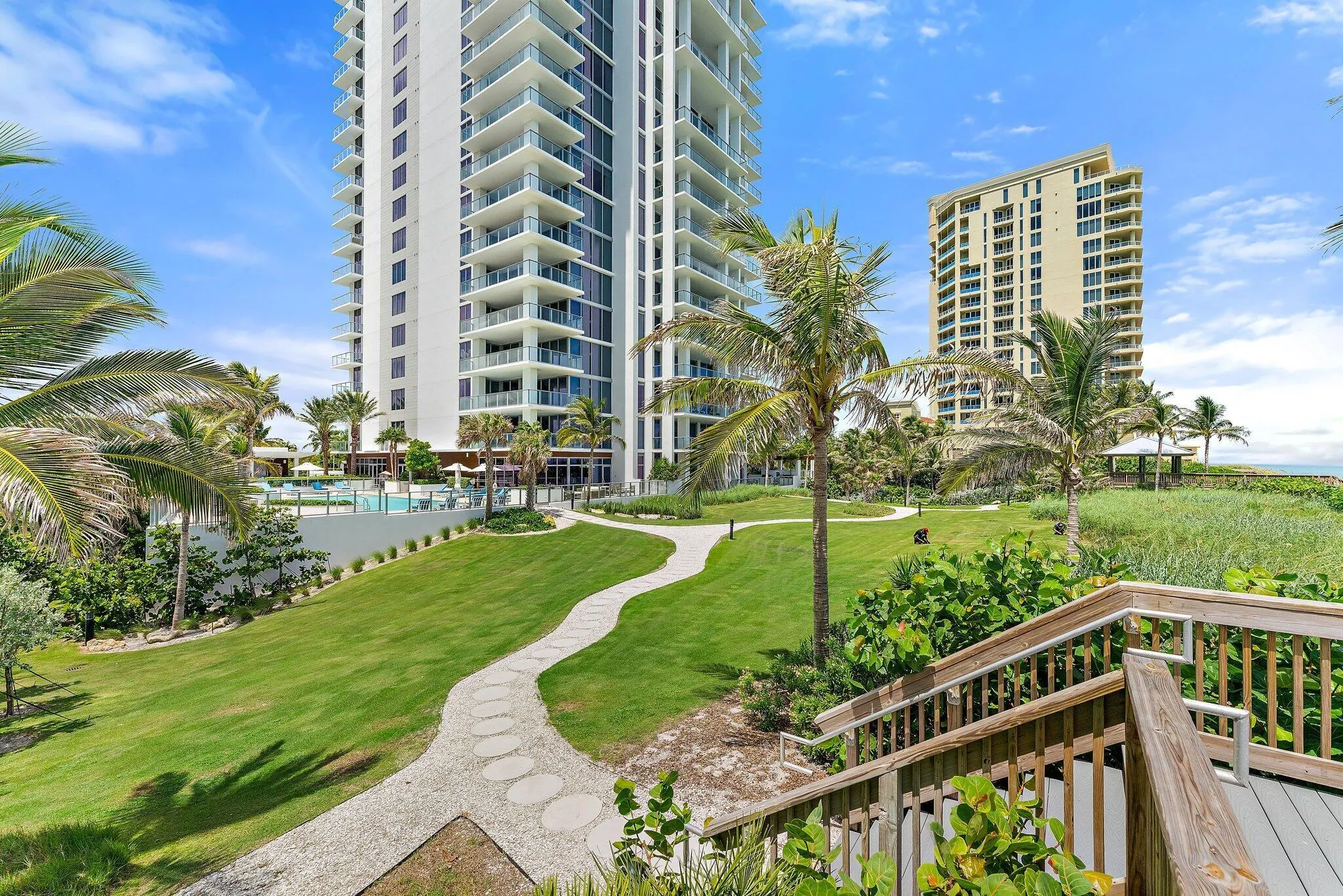 5000 N Ocean Drive, #1003