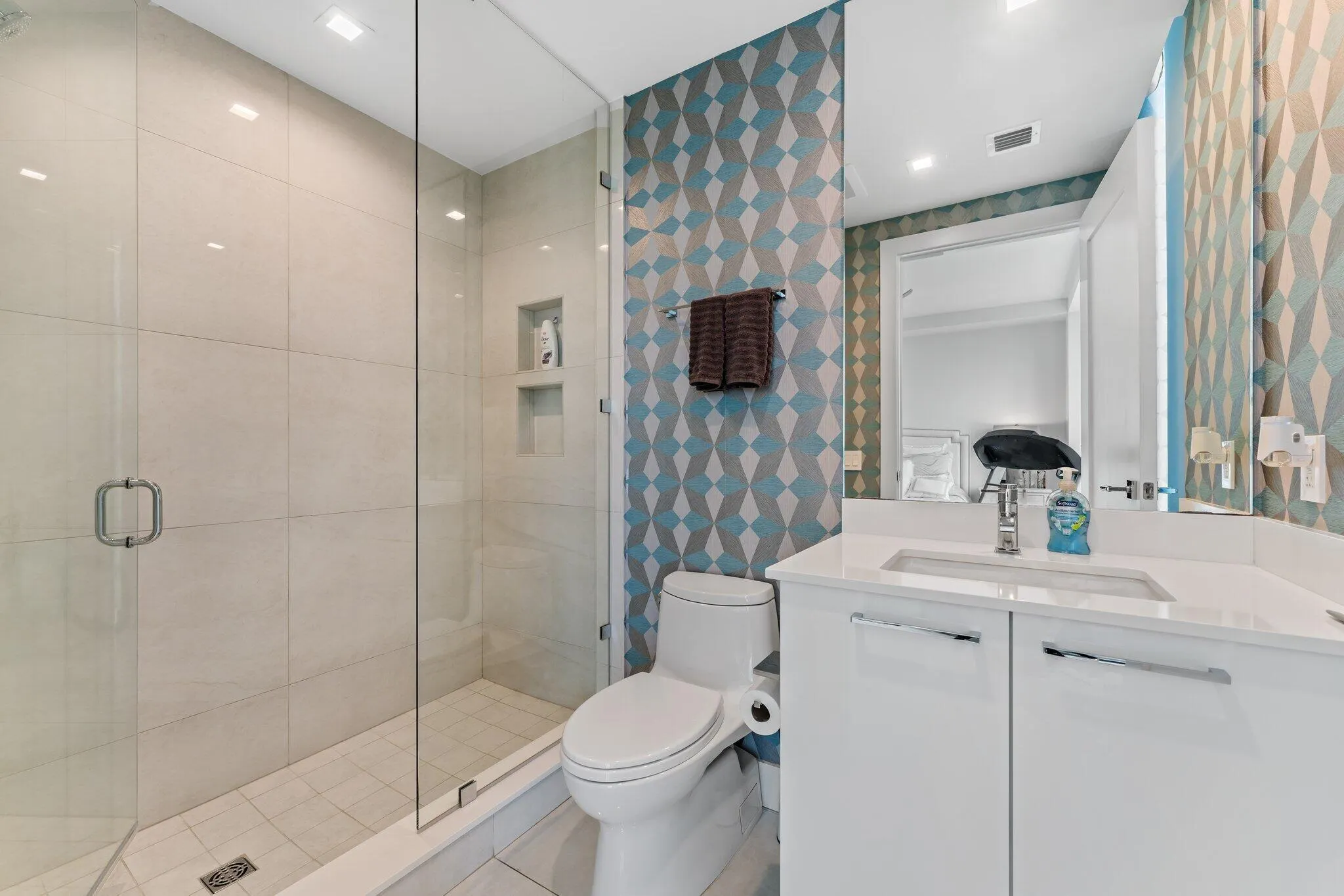 5000 N Ocean Drive, #1003