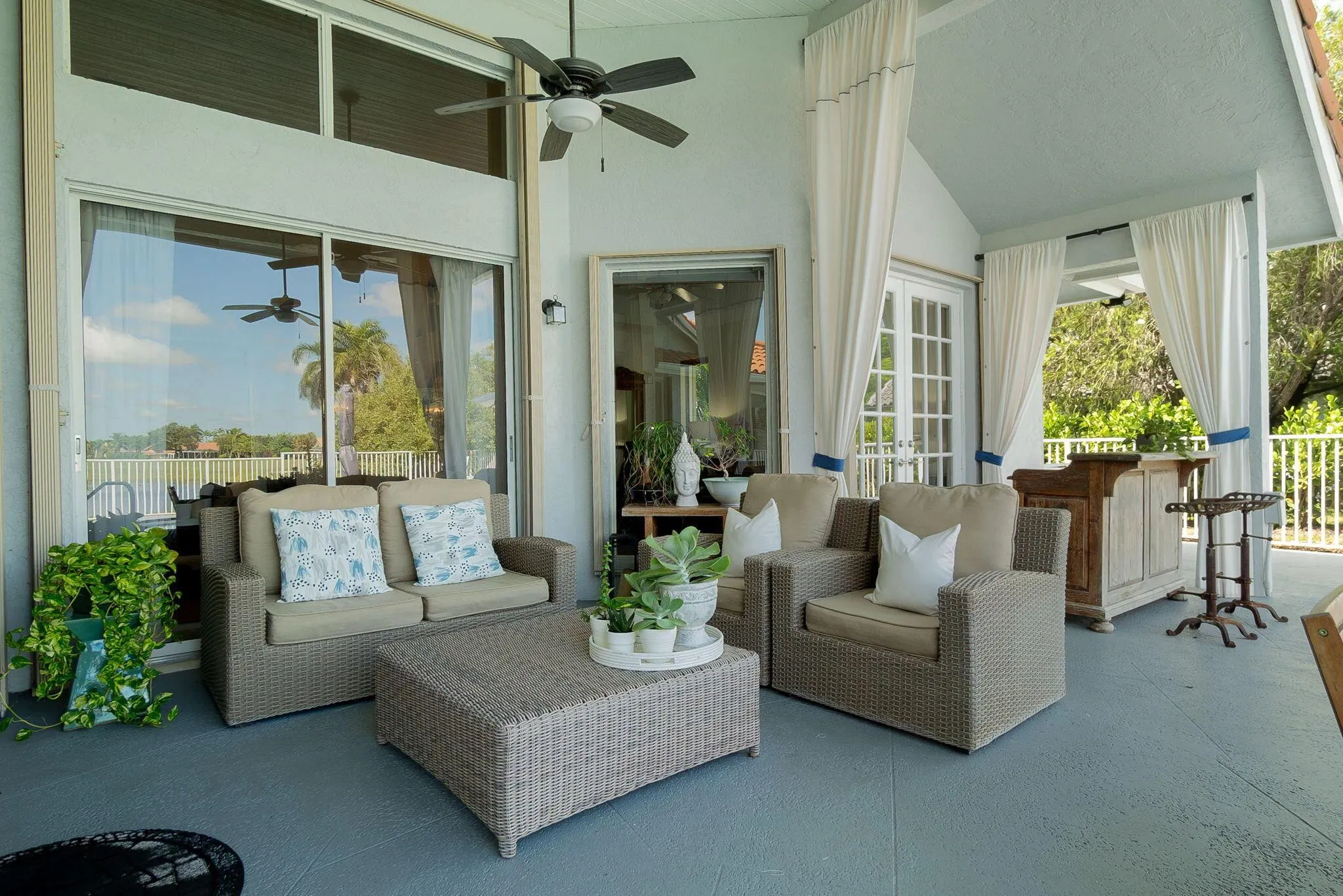 1907 S Club Drive