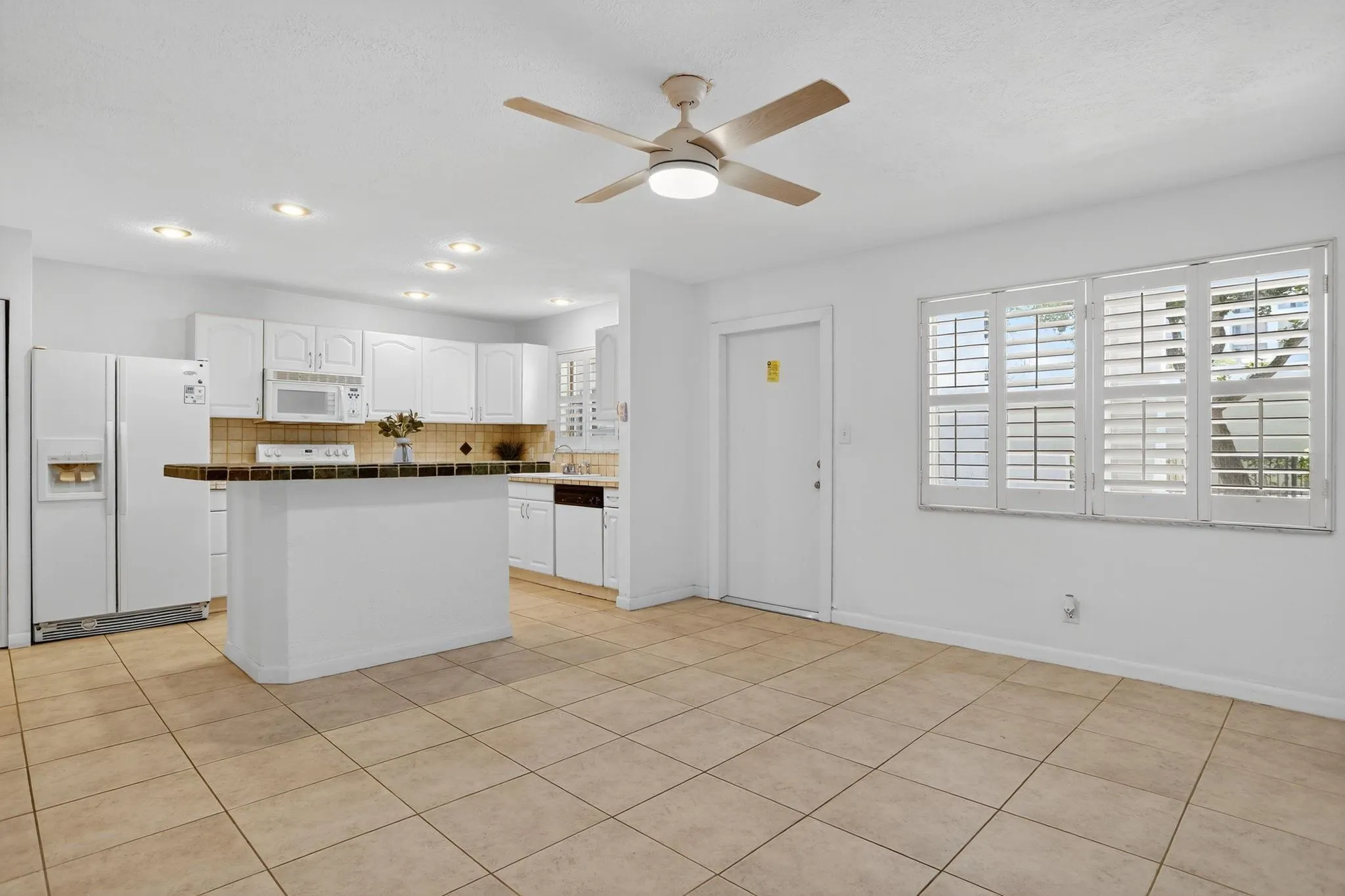 2870 NE 14th St Causeway, #104c
