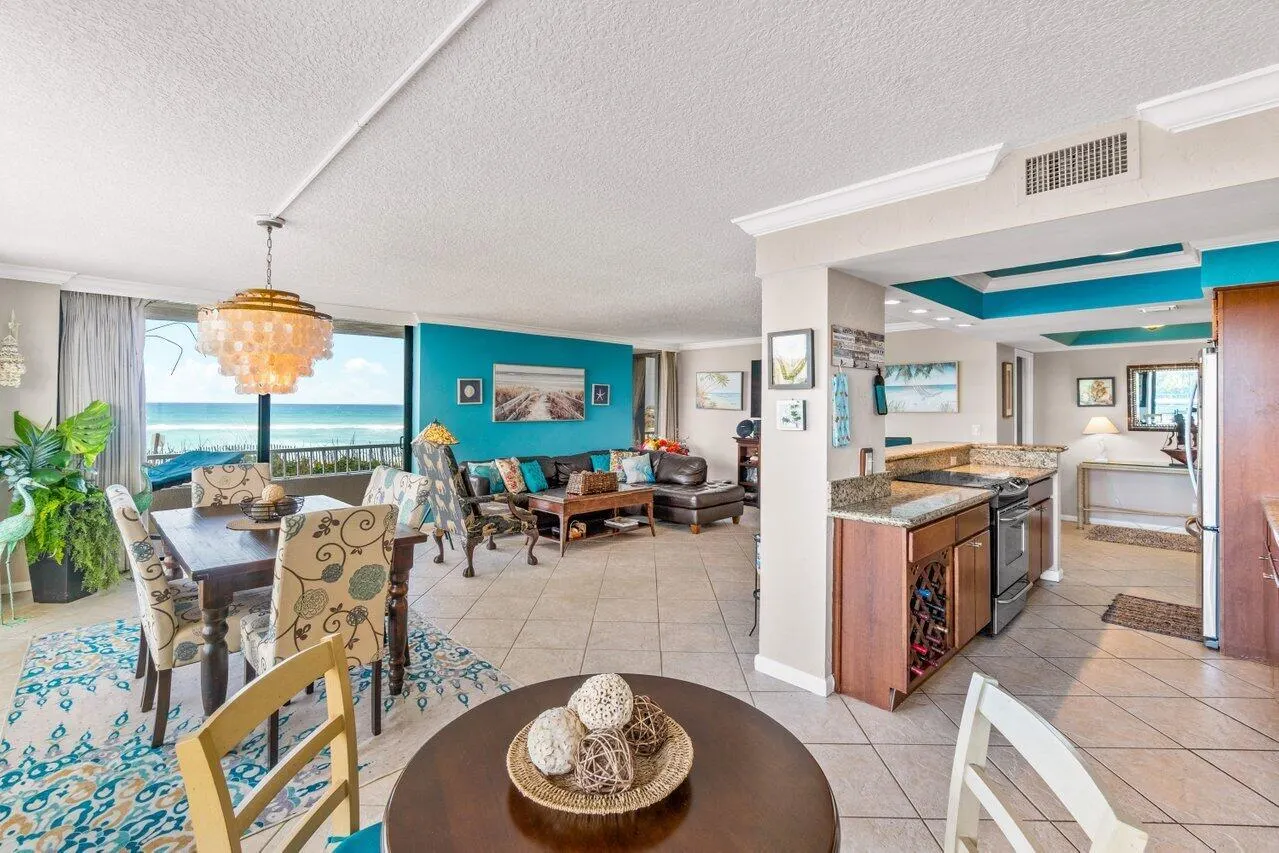 5540 N Ocean Drive, #1c