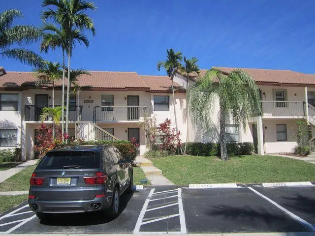 22017 Palms Way, #204