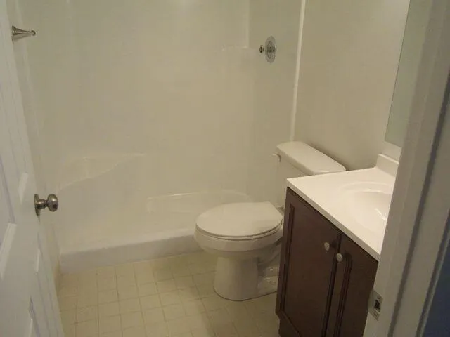 22017 Palms Way, #204