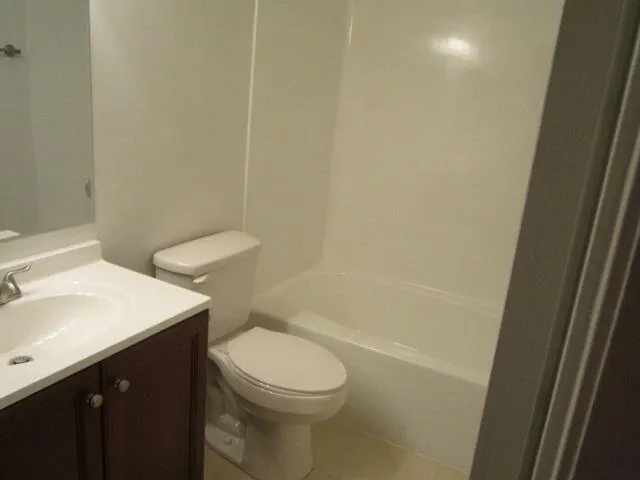 22017 Palms Way, #204