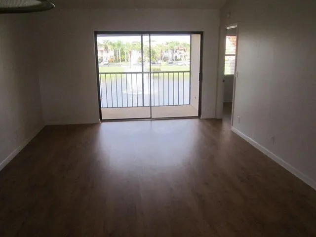 22017 Palms Way, #204