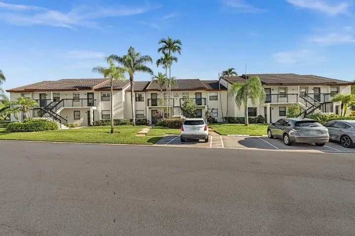 22017 Palms Way, #204