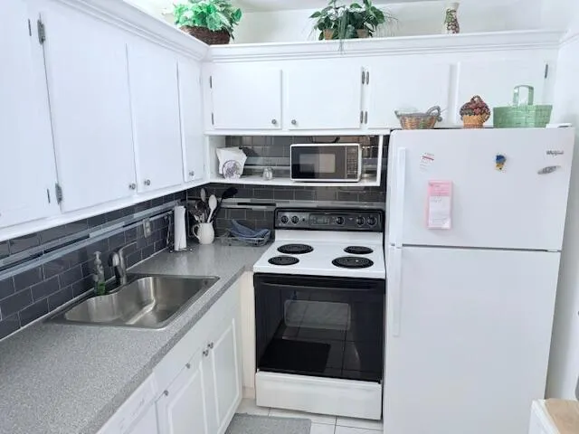 171 Oakridge L, #171