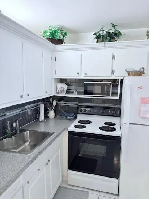 171 Oakridge L, #171