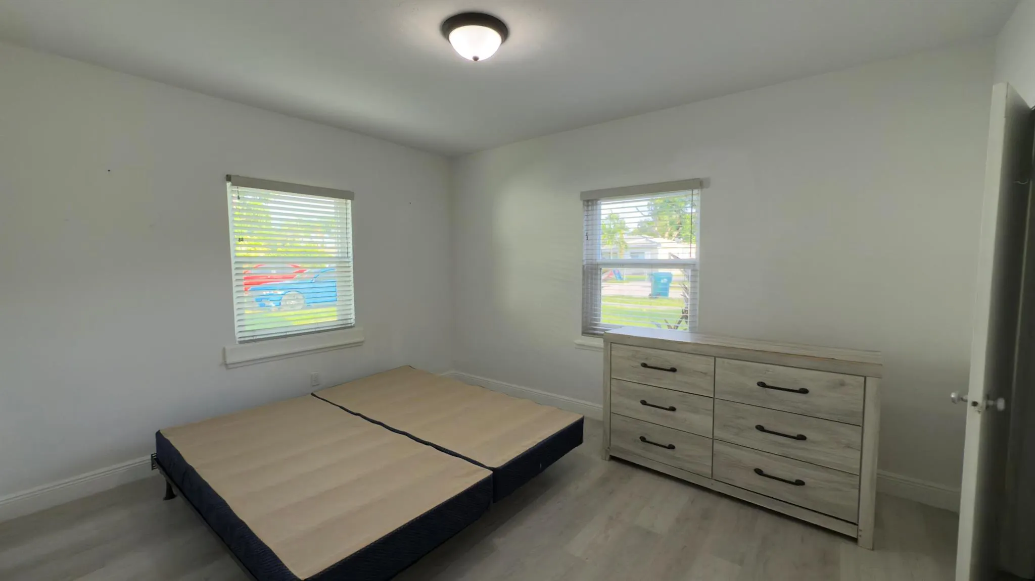 551 NW Nw 107th Street