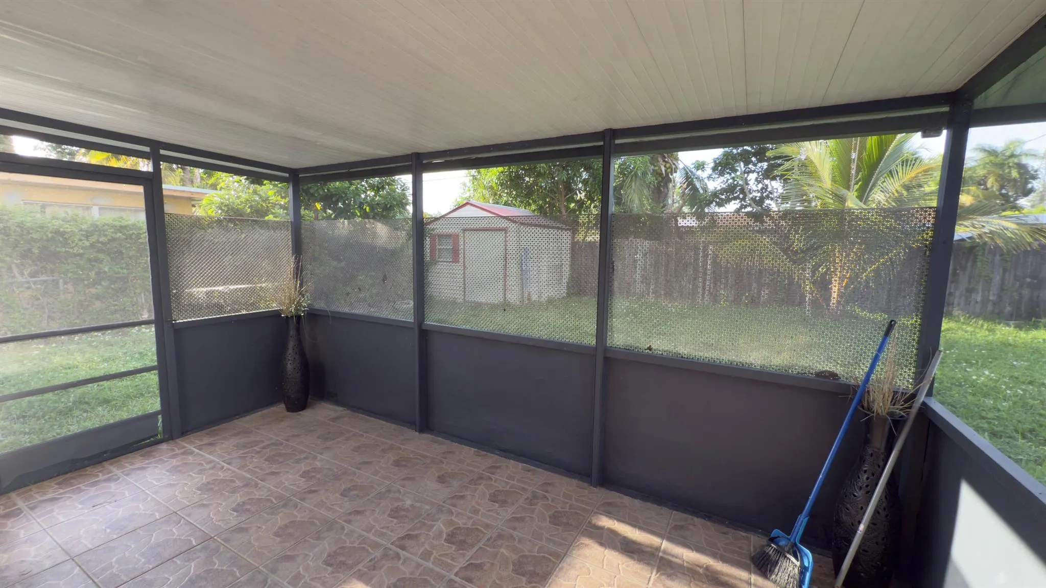 551 NW Nw 107th Street