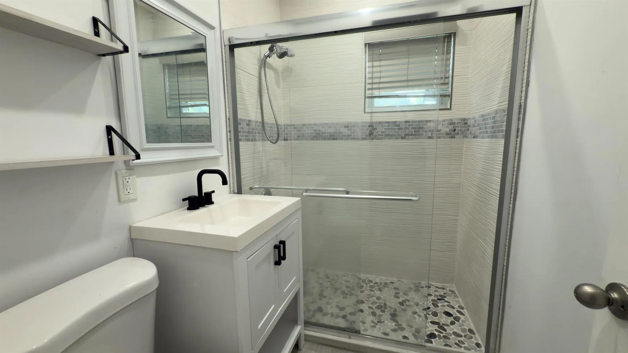551 NW Nw 107th Street