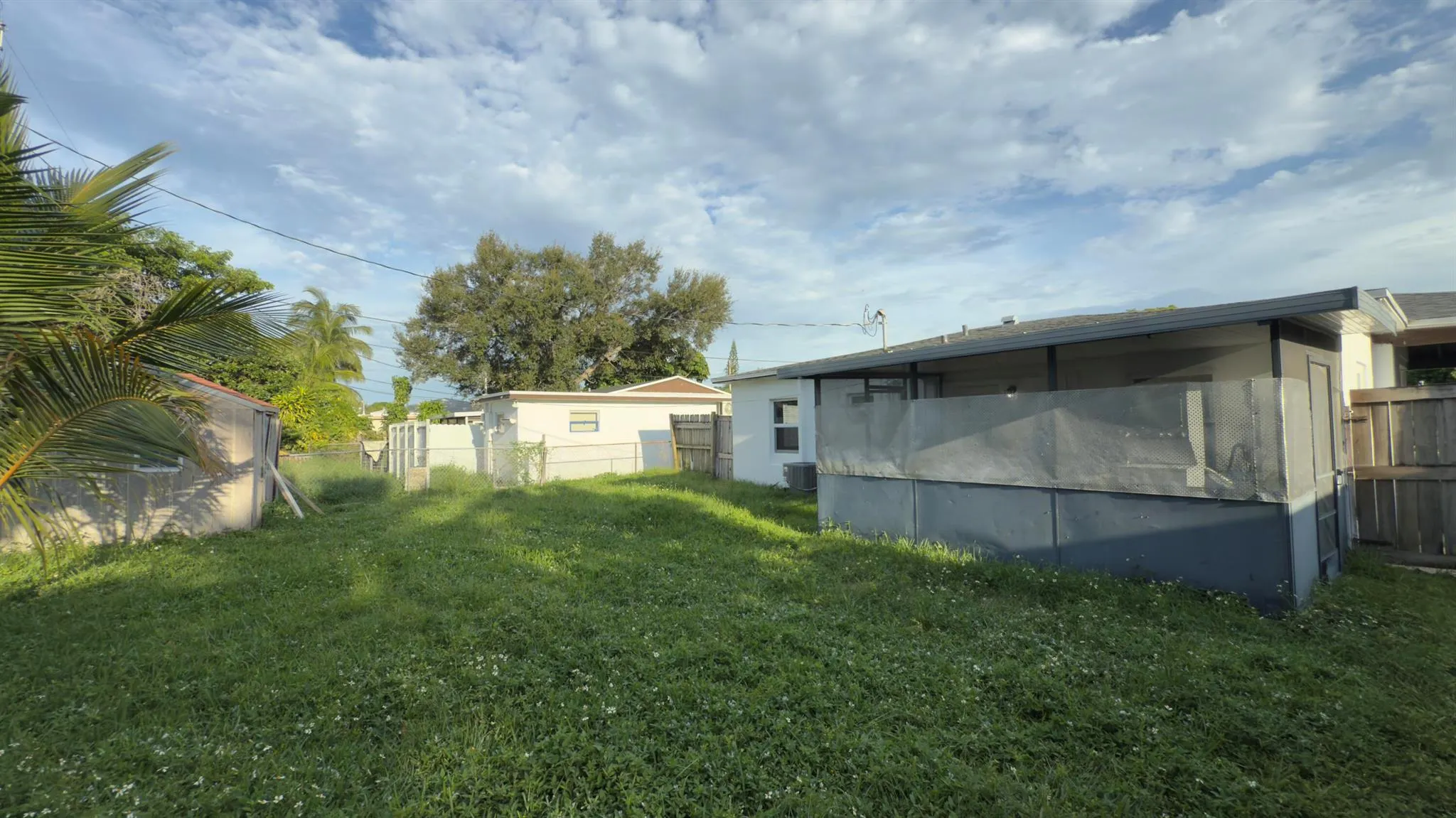 551 NW Nw 107th Street