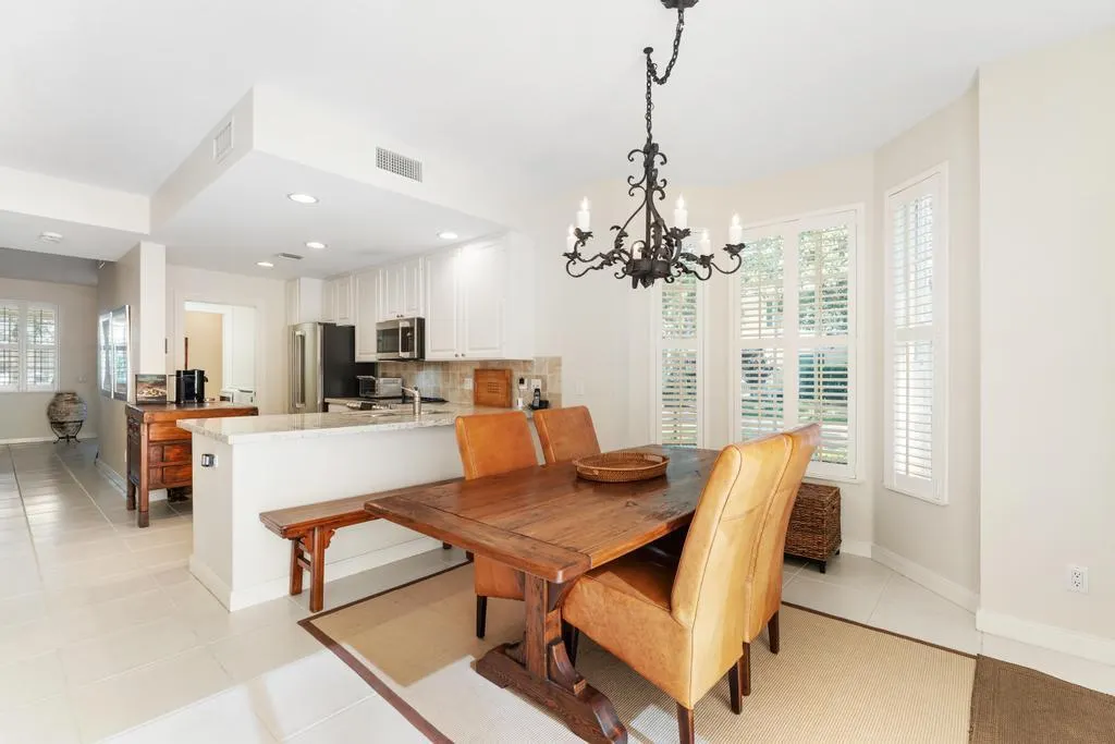 4103 Community Drive