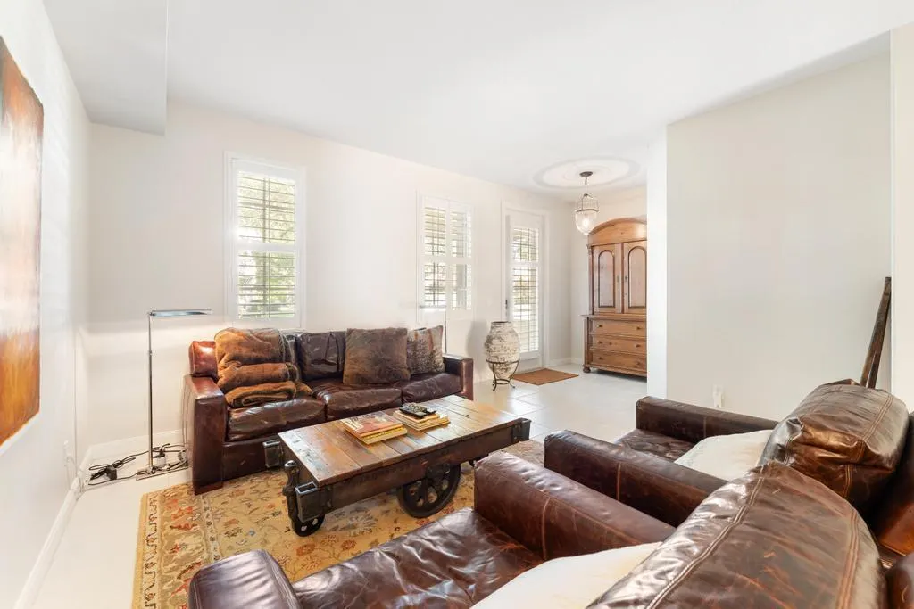 4103 Community Drive