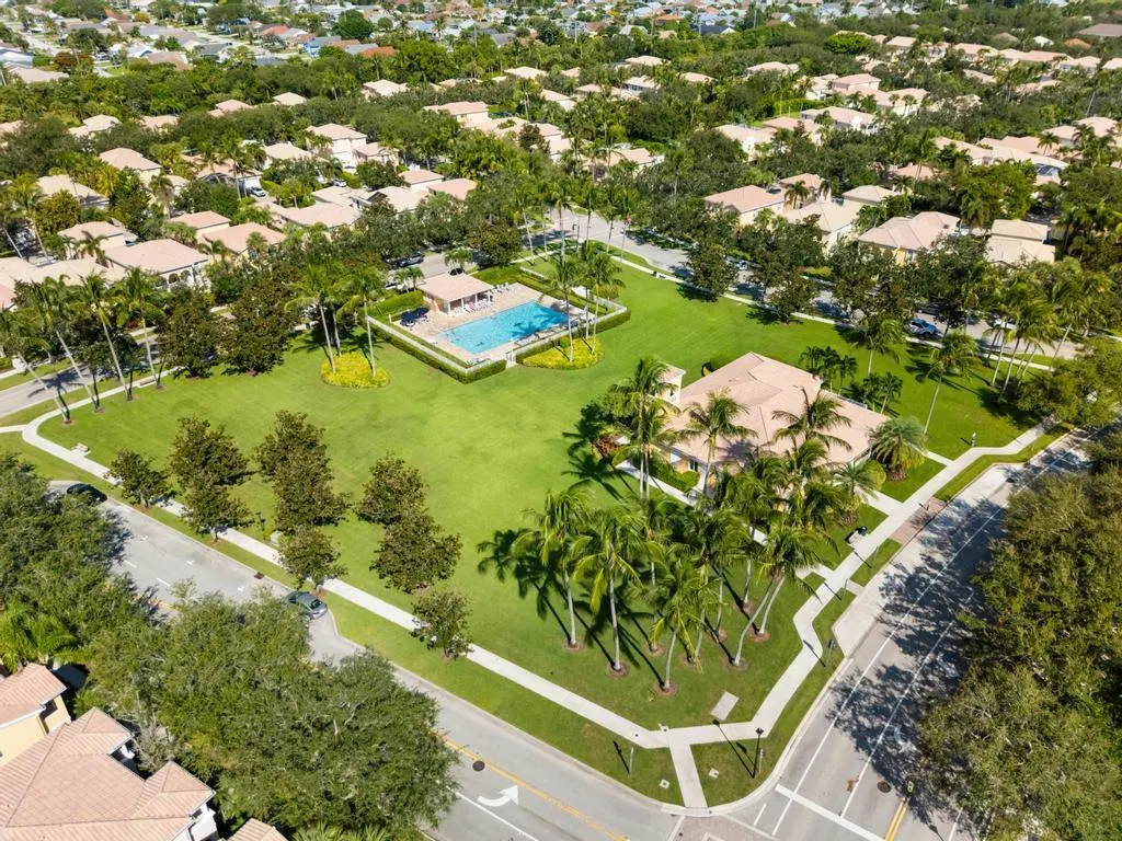 4103 Community Drive