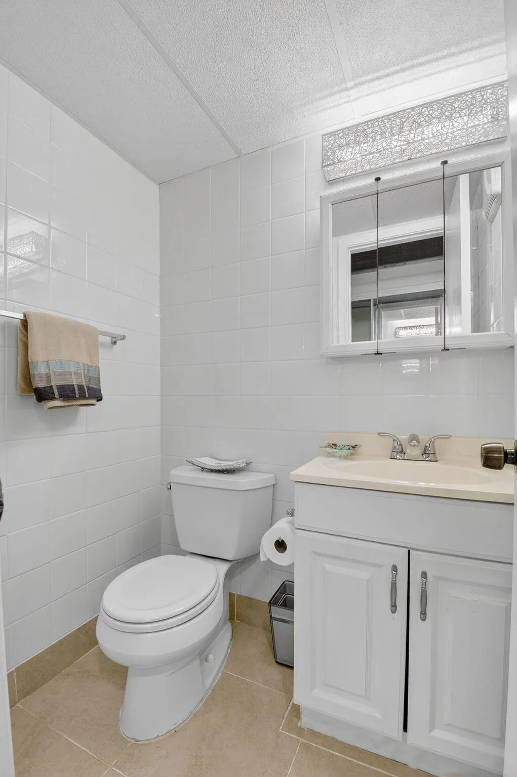 1037 Berkshire B