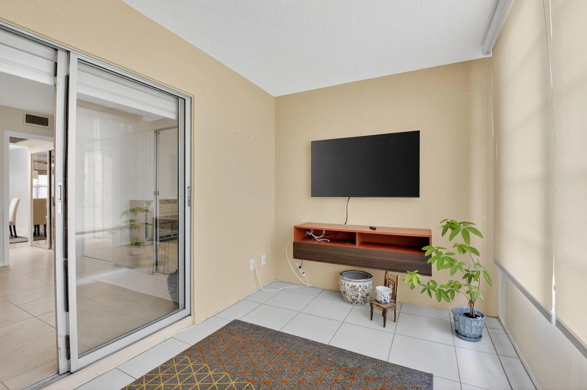 1037 Berkshire B