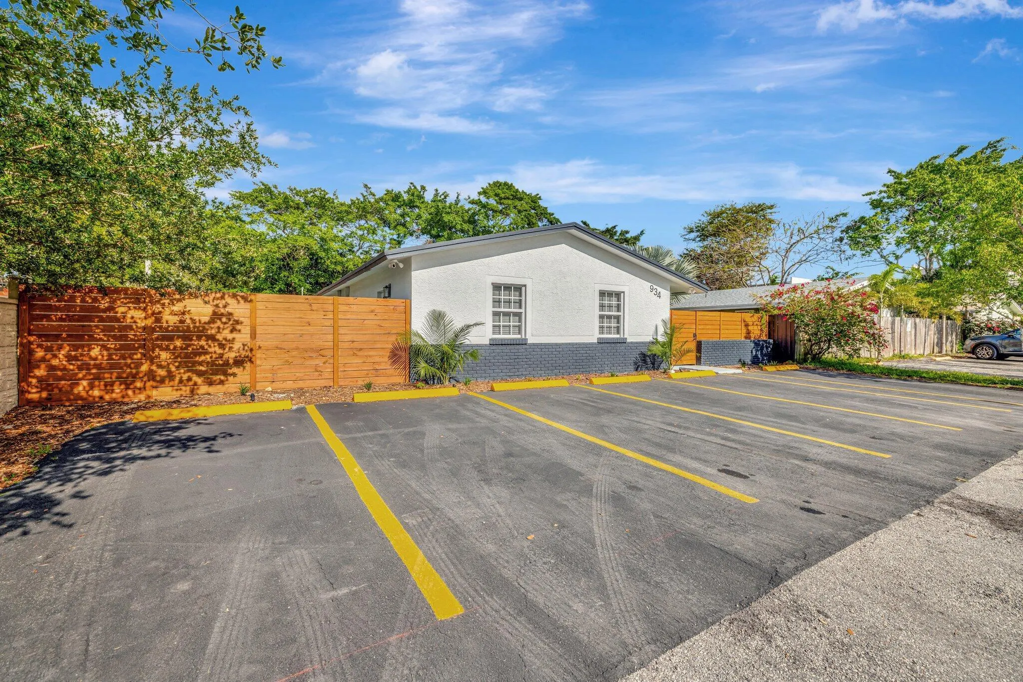 934 NW 4th Avenue, #1-4