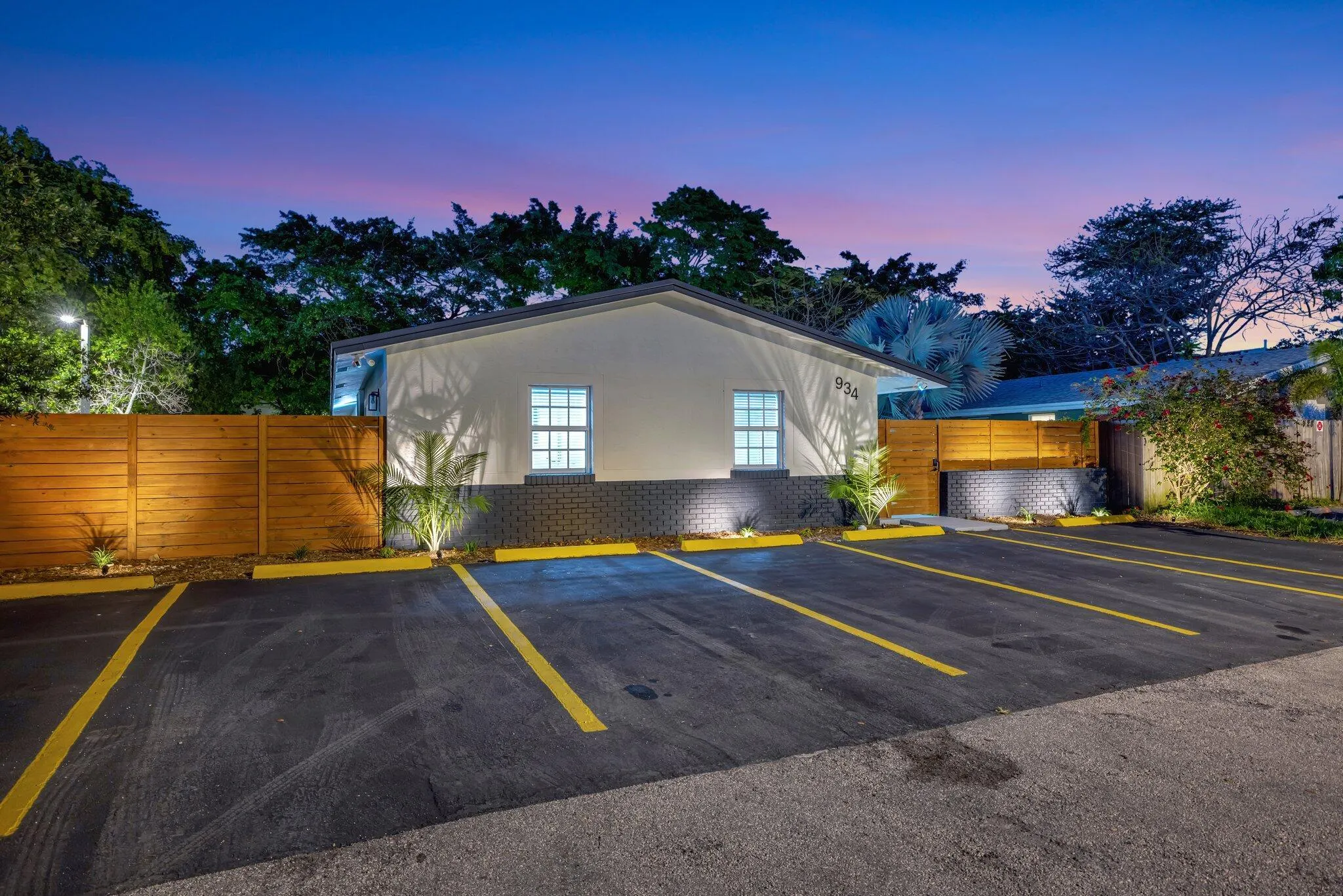 934 NW 4th Avenue, #1-4