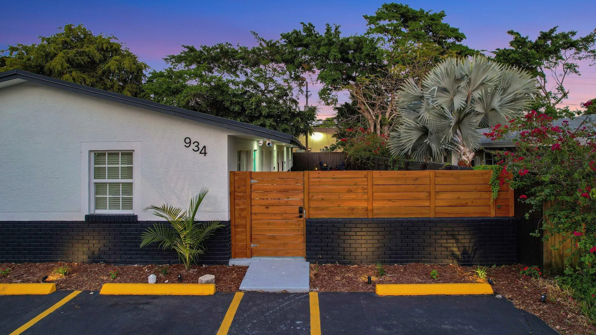 934 NW 4th Avenue, #1-4