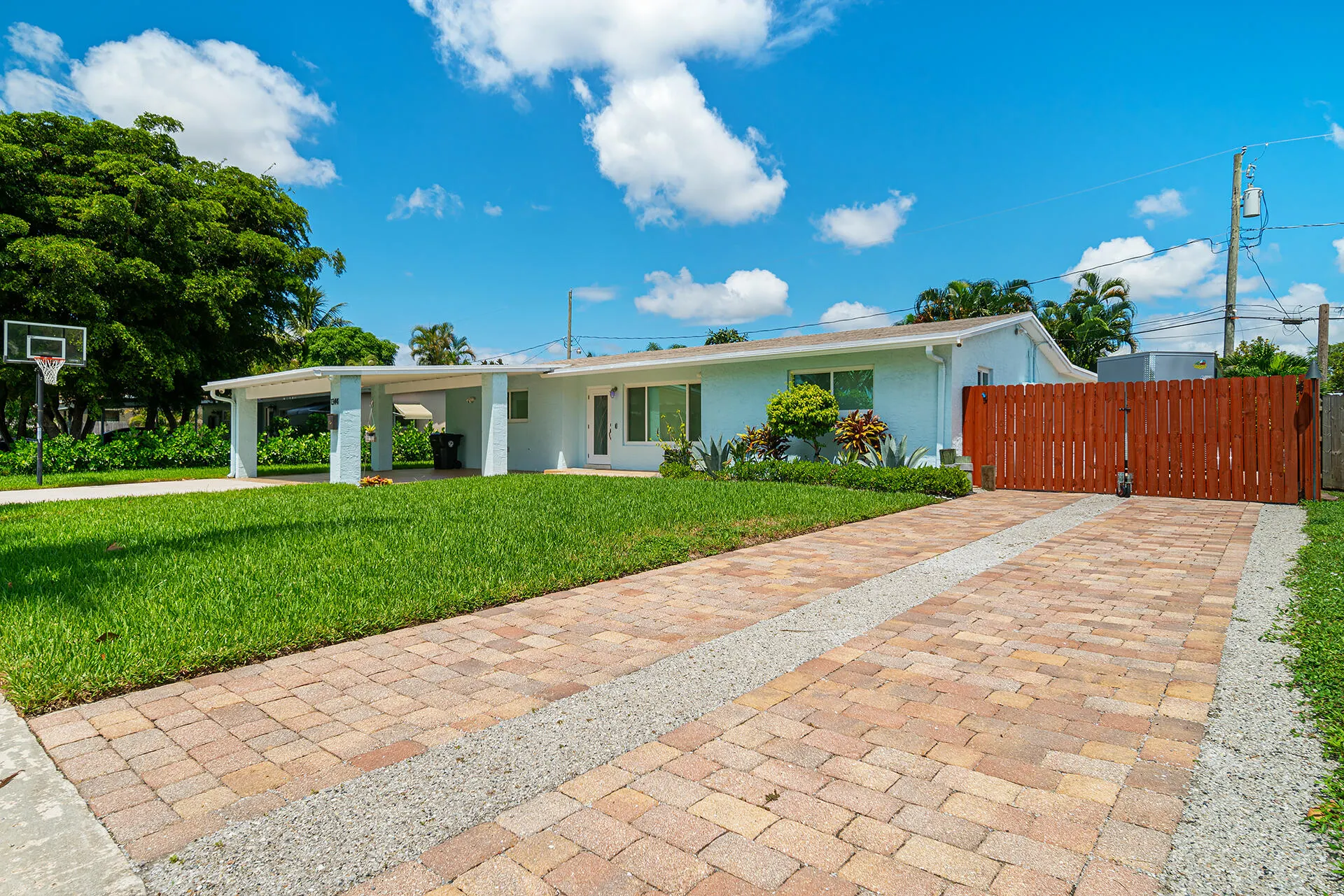 1344 Crest Drive