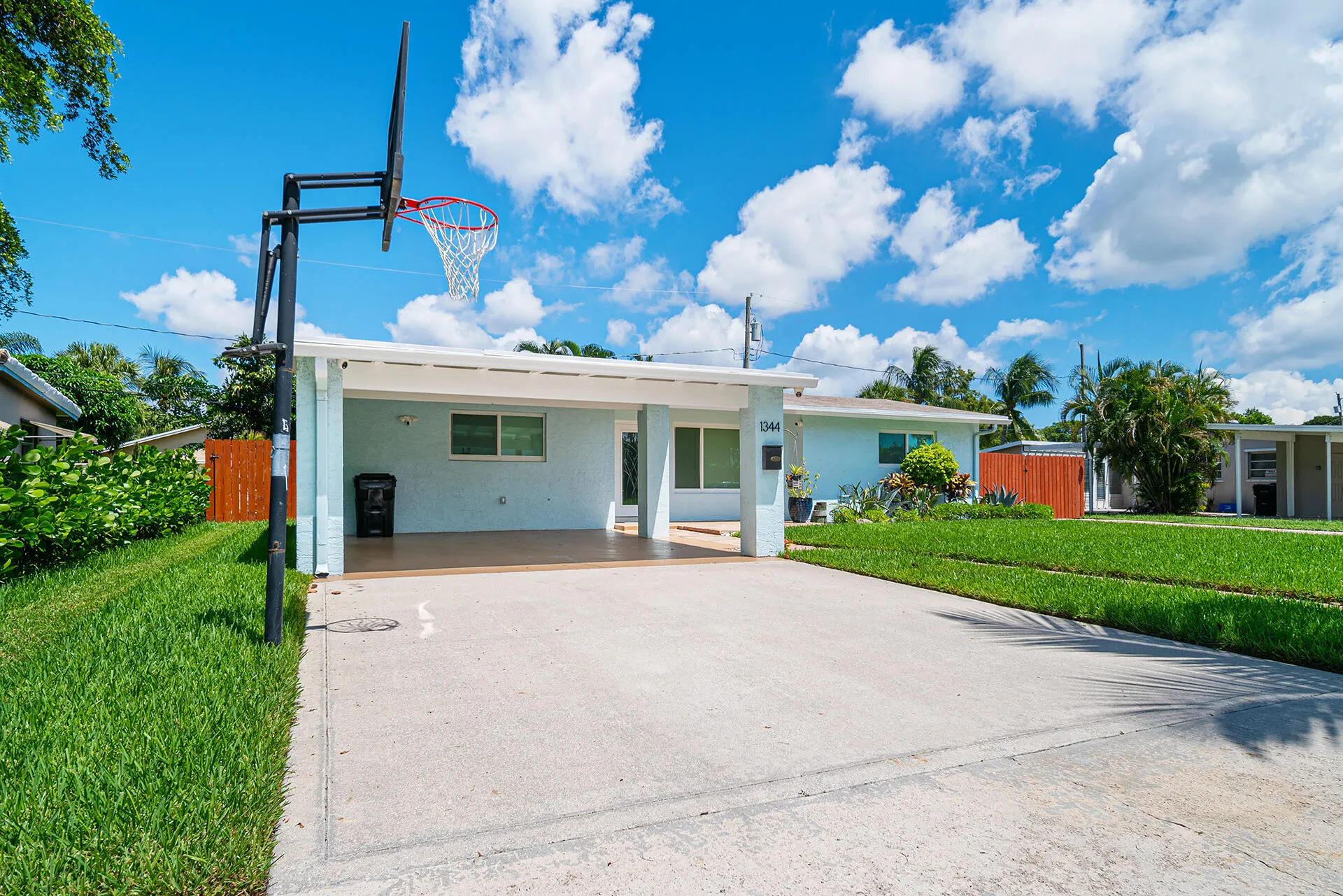 1344 Crest Drive