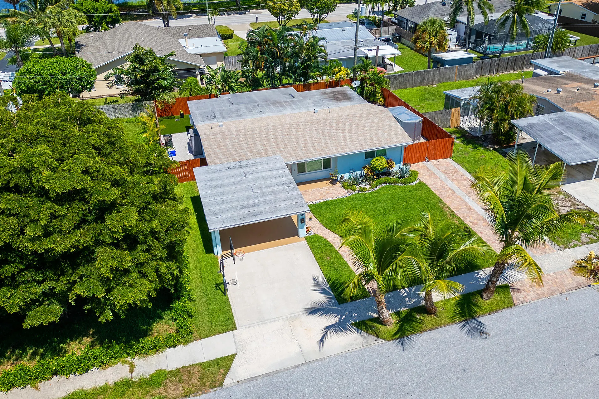 1344 Crest Drive