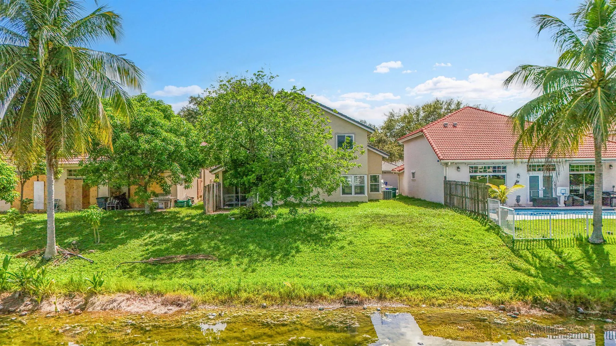 2865 NW 68th Lane