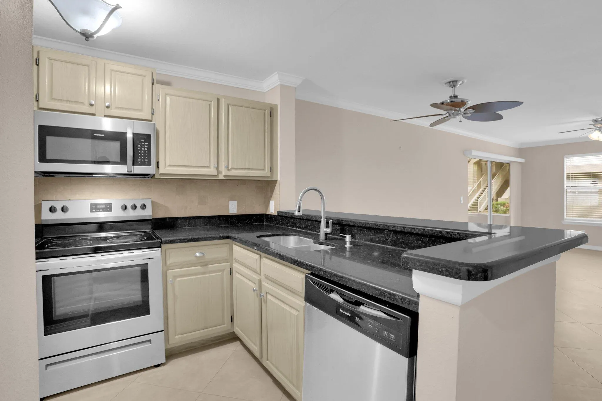1825 Palm Cove Boulevard, #7-109