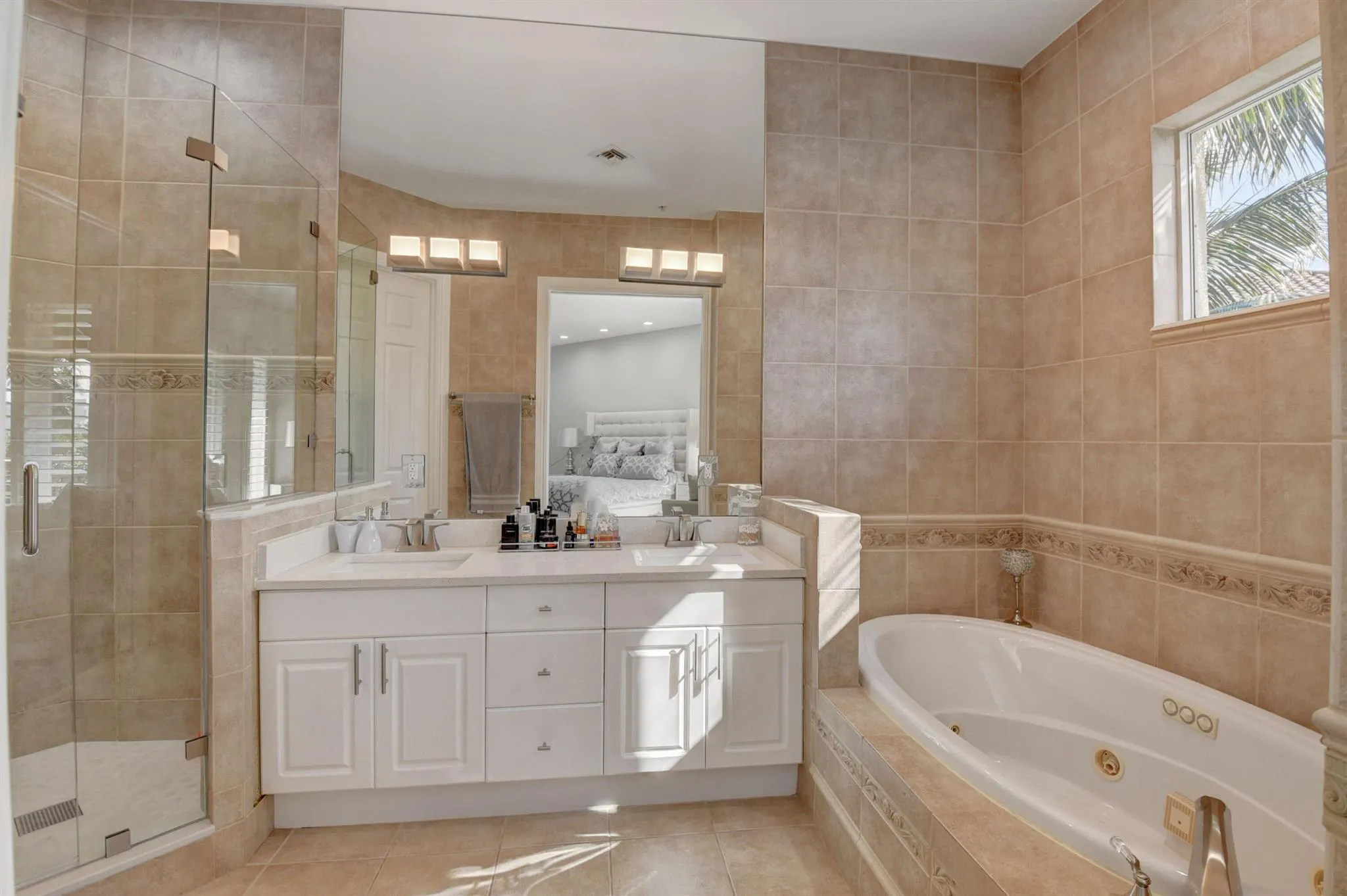 921 Osceola Drive, #4