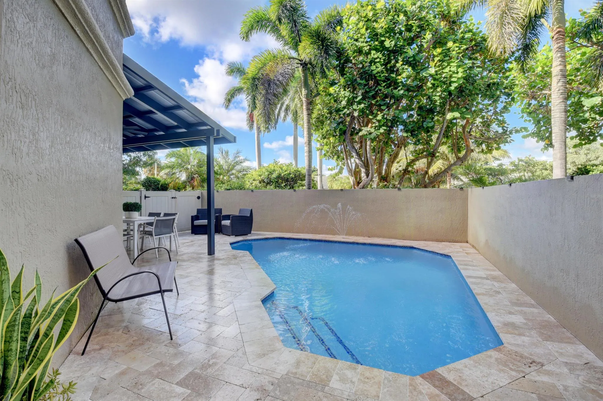 921 Osceola Drive, #4