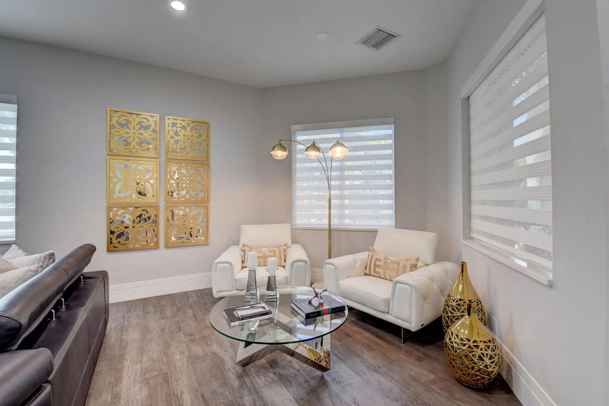 921 Osceola Drive, #4