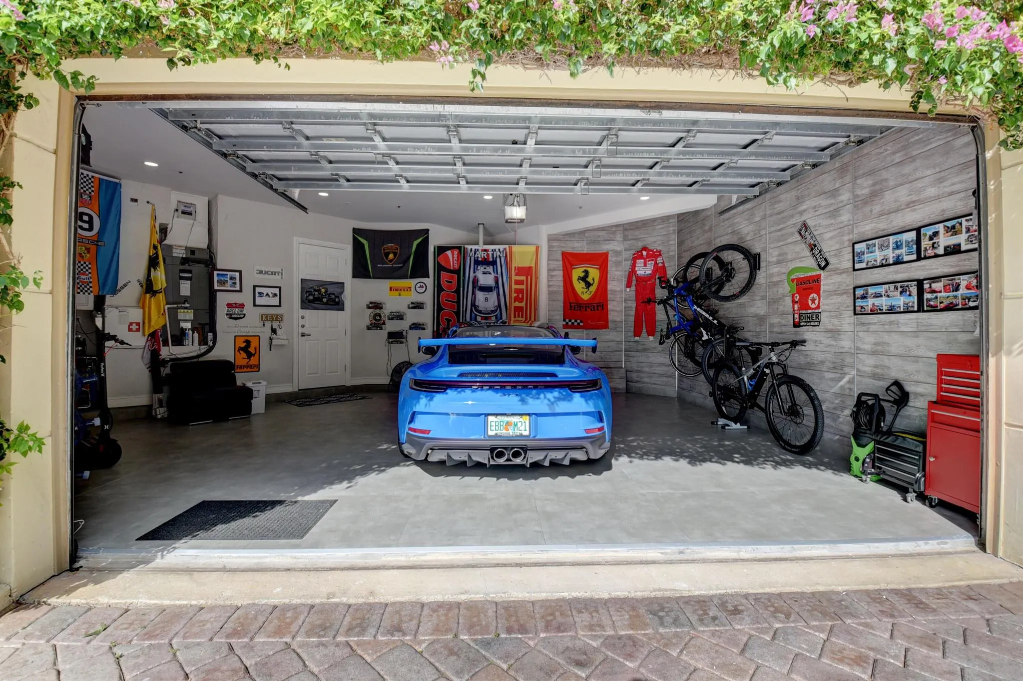 921 Osceola Drive, #4